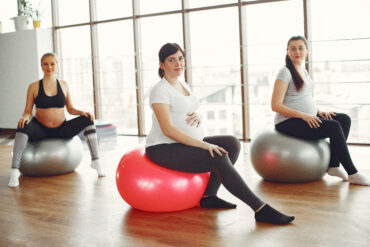 A guide to finding the perfect pre-natal exercise class