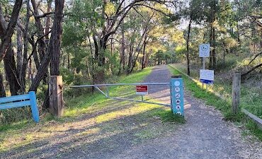 Cardinia Aqueduct Trail Pakenham