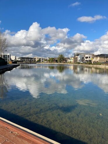 Cascade Lake Mawson Lakes