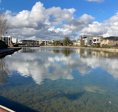 Cascade Lake Mawson Lakes