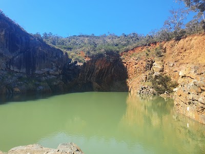 Ellis Brook Falls Ellenbrook