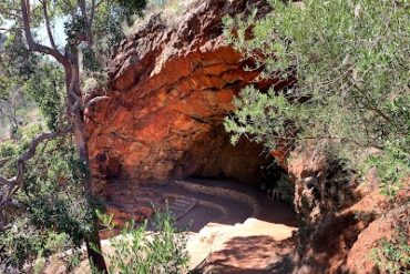 Giant's Cave Greenwith