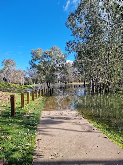 Hovell Tree Park South Albury