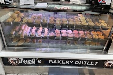 Jack's Bakery Munno Para West