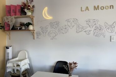 LA Moon cafe Kardinya