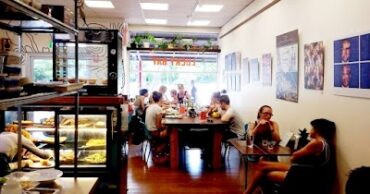 Lucky Bat Cafe & Pizzeria Nightcliff