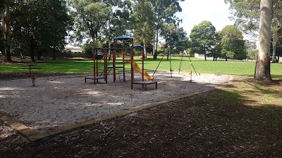 Mills Avenue Park Playground Bayswater