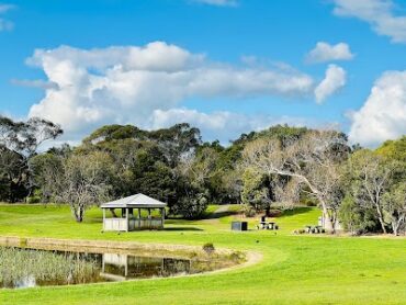 Mt Eliza Regional Park - Lake Area Mount Eliza