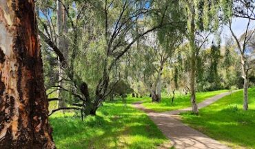 Smith Creek Walking Trail, Craigmore/Munno Para, Elizabeth Downs & Blakeview Blakeview