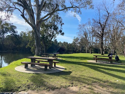 Noreuil Park Foreshore South Albury