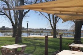 Pipers by the Lake Lake Wendouree