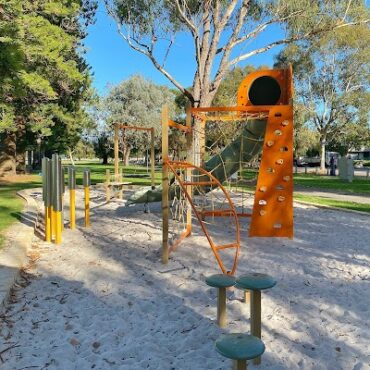 Richardson Park Playground South Perth