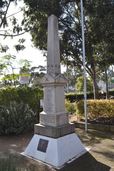 Soldiers Memorial Magill