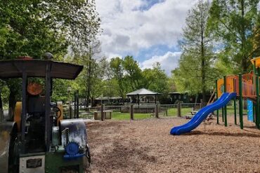 Steamroller Park Aberfoyle Park