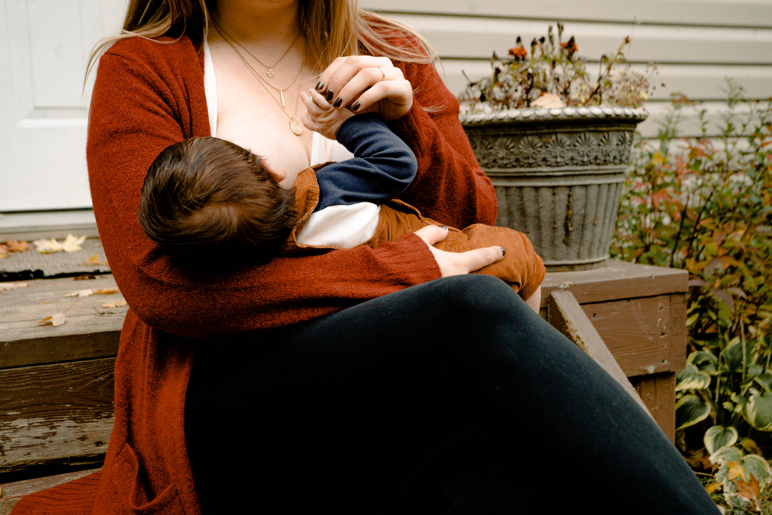 Top 10 breastfeeding tips for new mums