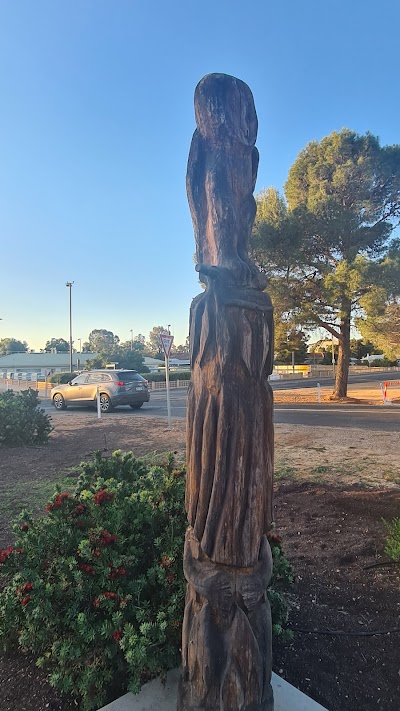 Tree Sculptures Loxton