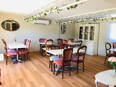 Vintage Rose Tea & Coffee House, High Tea Specialists. East Albury