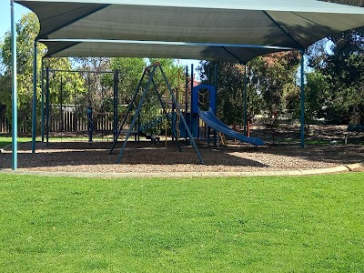 Walker Avenue Playground Paradise (SA)