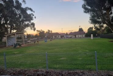 White Park Murray Bridge