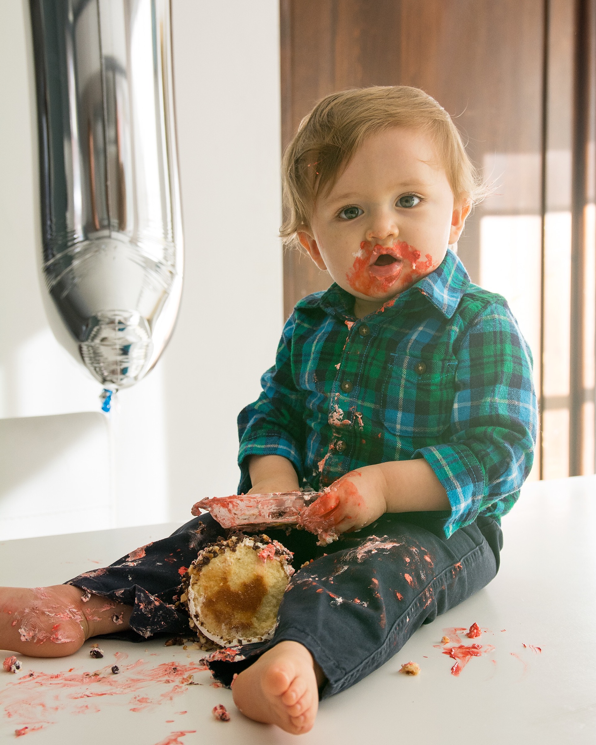 messy eating toddler