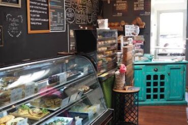 rise&co craft bakery + cafe Busselton