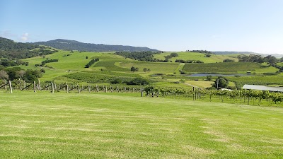 Crooked River Wines - Winery - Cellar Door - Restaurant - Wedding Venue Gerringong