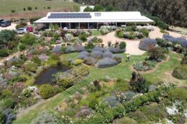 Family Farm Stays in Bendigo