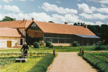 Family Farm Stays in Melbourne