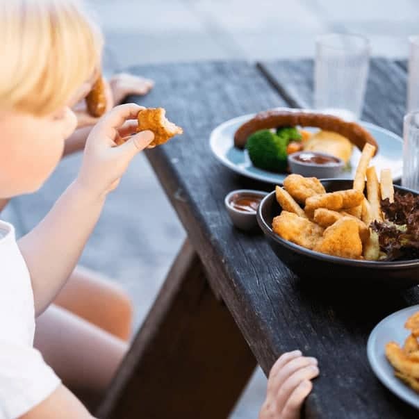 Free eating place for kids in Central Coast