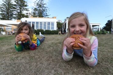 Free eating place for kids in Wollongong