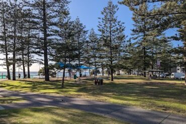 Justins Park Burleigh Heads