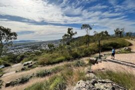 MOUNT LOUISA LOOKOUT Mount Louisa