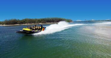 Paradise Jet Boating - Gold Coast Jet Boat Rides Main Beach