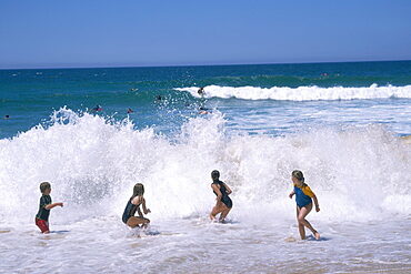 Things to do with Kids in the Suburb of Copacabana New South Wales