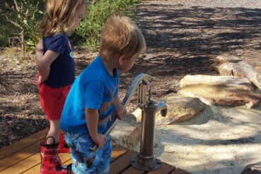 Things to do with Kids in the Suburb of Hammond Park Western Australia