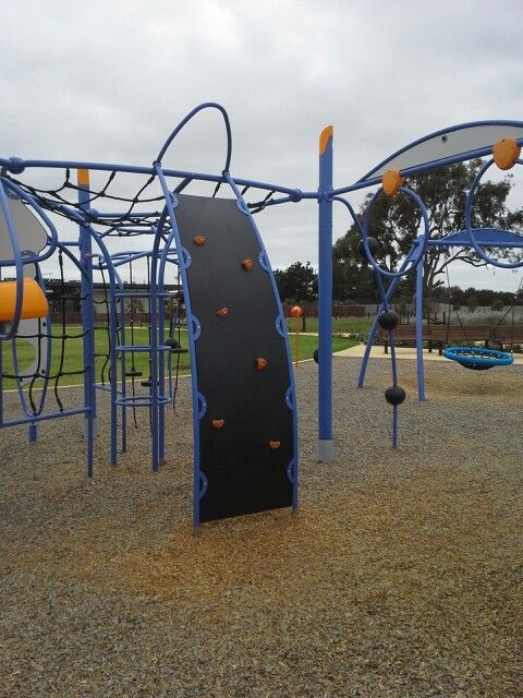 Things to do with Kids in the Suburb of Mickleham Melbourne