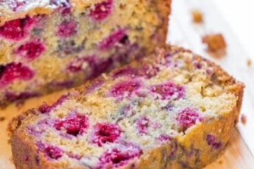 apple and raspberry loaf cake