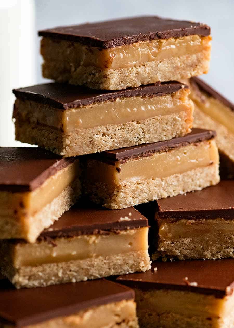 biscuit base chocolate slice