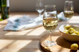 can cooking sherry be substituted for dry white wine