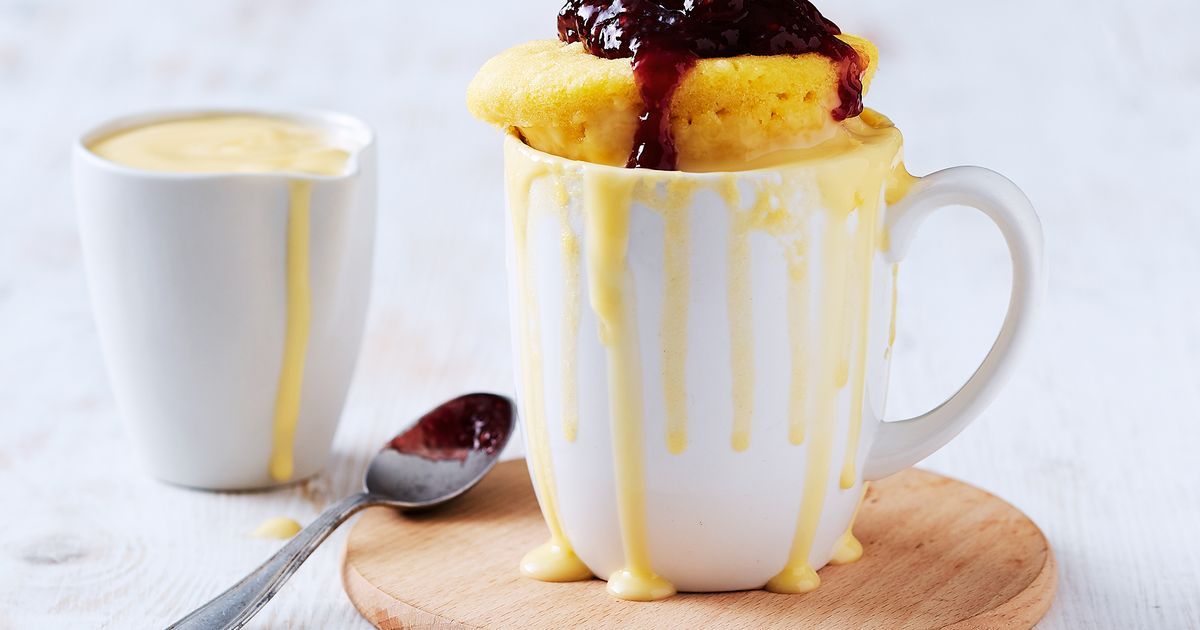 custard cream mug cake