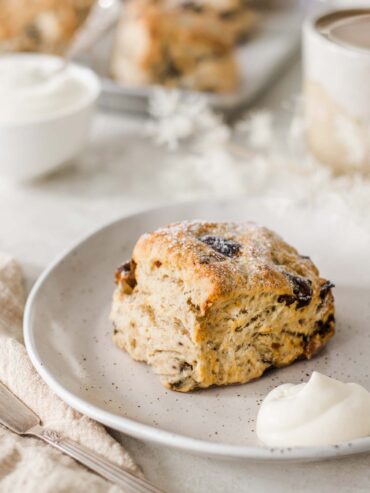 date lemonade scones