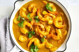 easy curry prawns