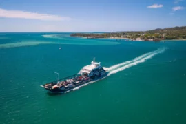 ferry to moreton island