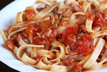 fettuccine amatriciana