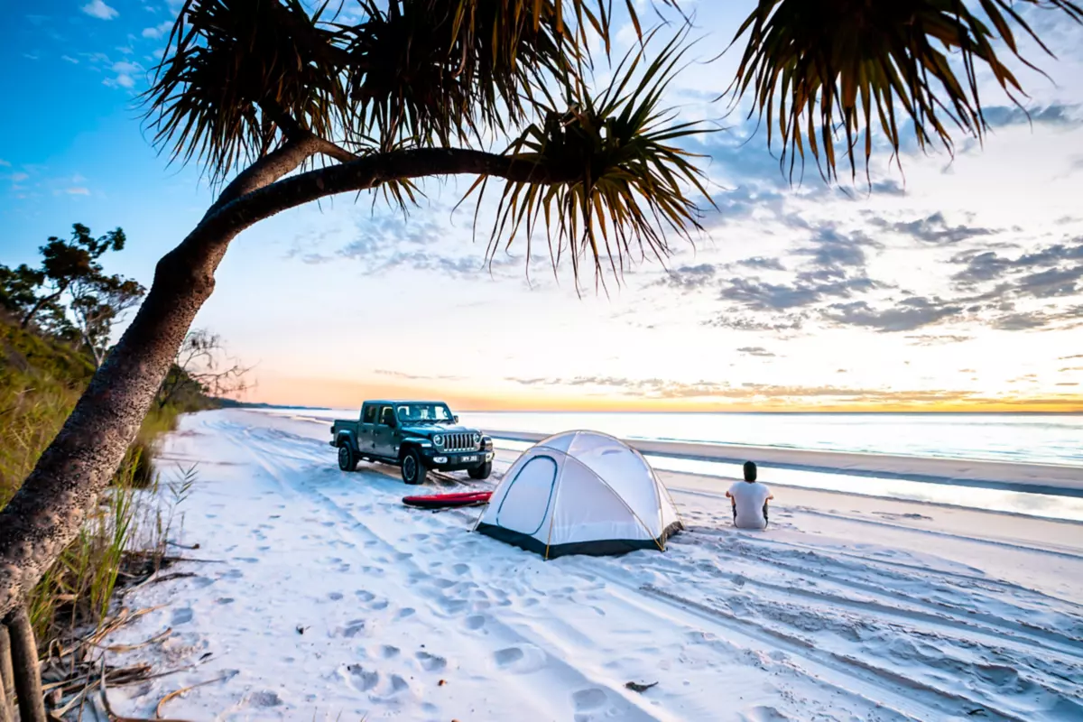 fraser island camping