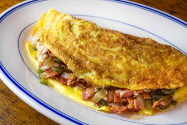 ham cheese and onion omelette