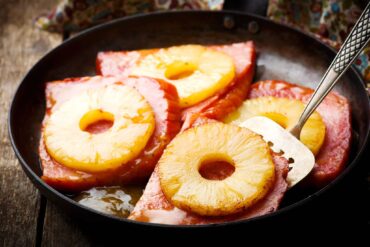 ham steaks with pineapple and cheese