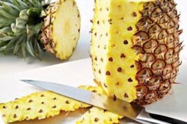 how do i peel a pineapple