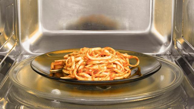 how to microwave pasta without drying it out