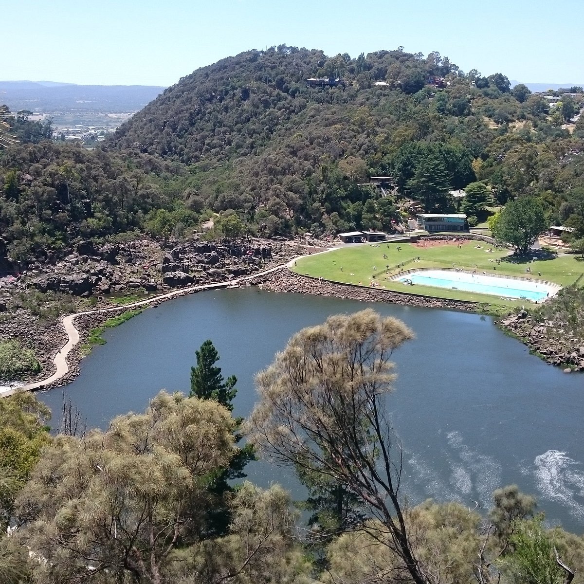 launceston to cataract gorge